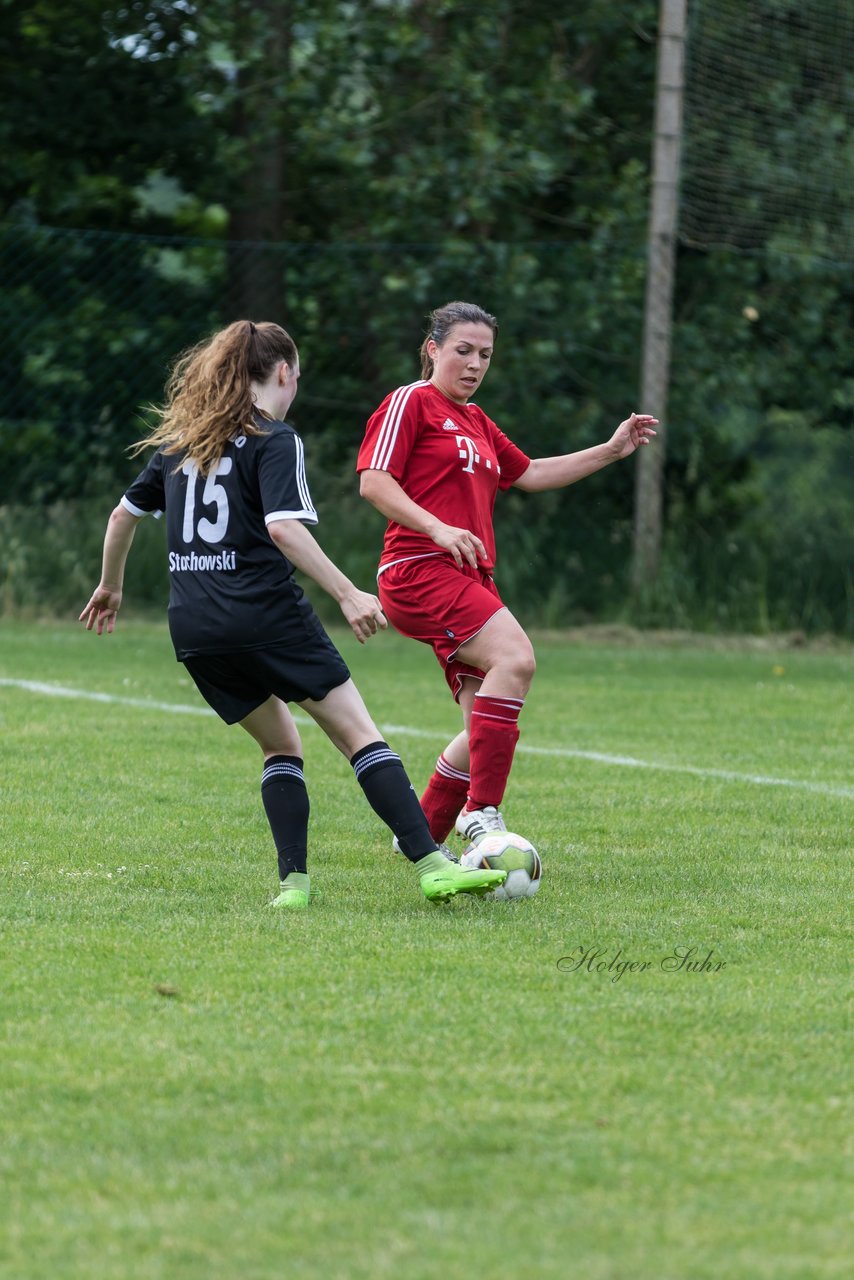 Bild 400 - Aufstiegsspiel SG Borgstedt/Brekendorf - SV Wahlstedt : Ergebnis: 1:4